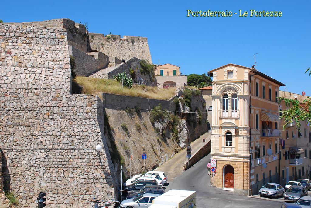 Hotel Villa Ombrosa Portoferraio Kültér fotó