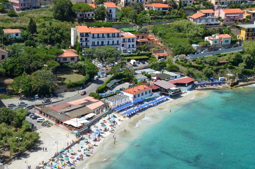 Hotel Villa Ombrosa Portoferraio Kültér fotó