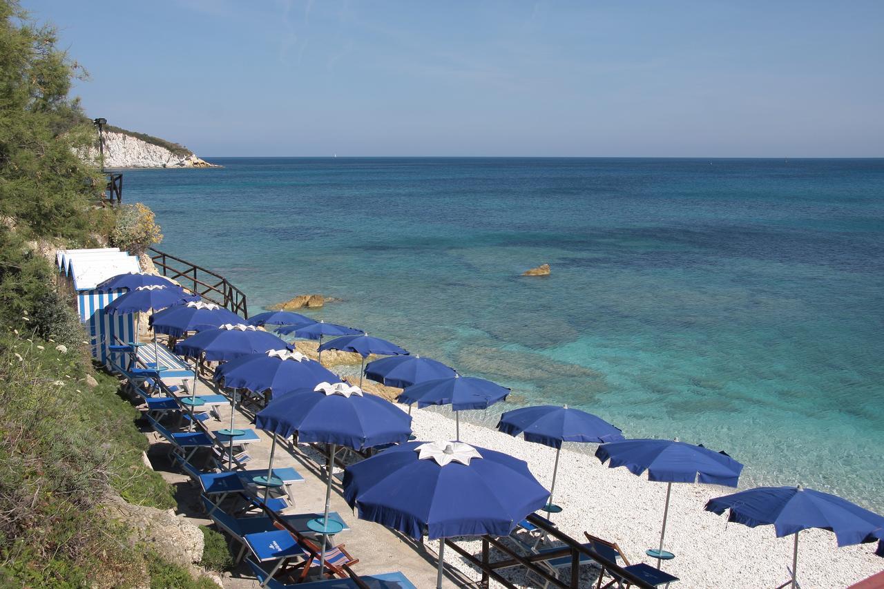 Hotel Villa Ombrosa Portoferraio Szoba fotó