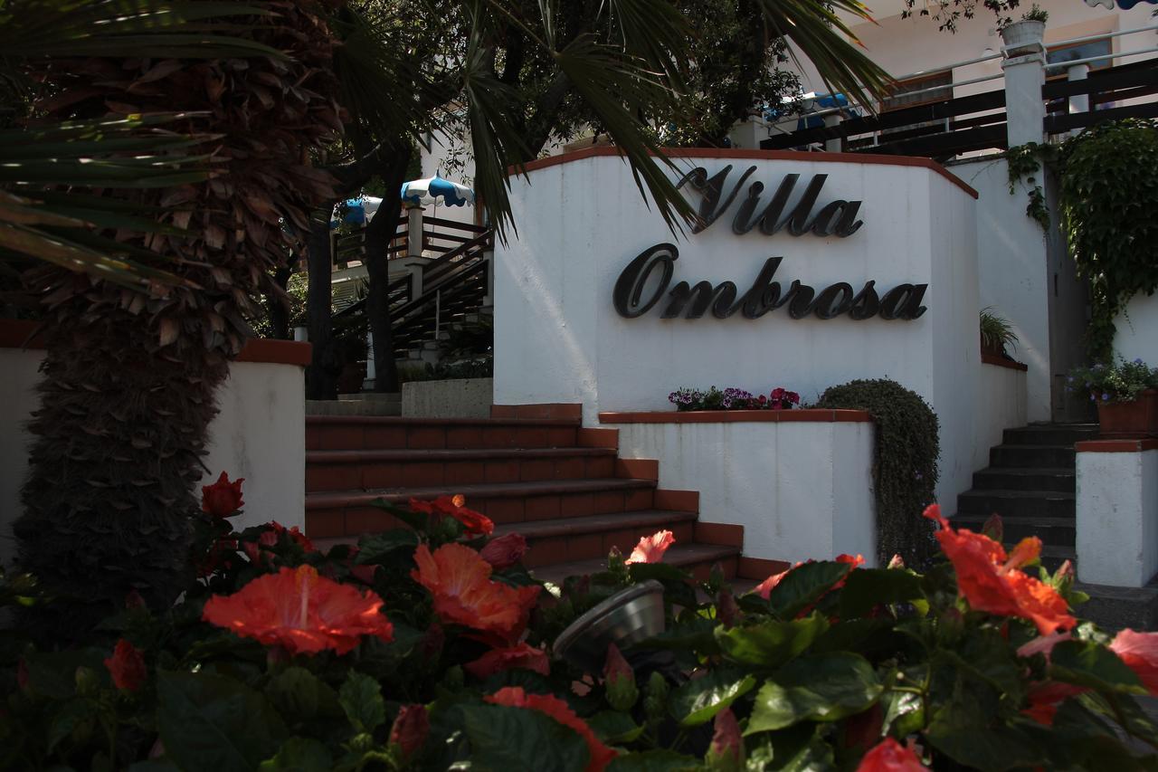 Hotel Villa Ombrosa Portoferraio Szoba fotó